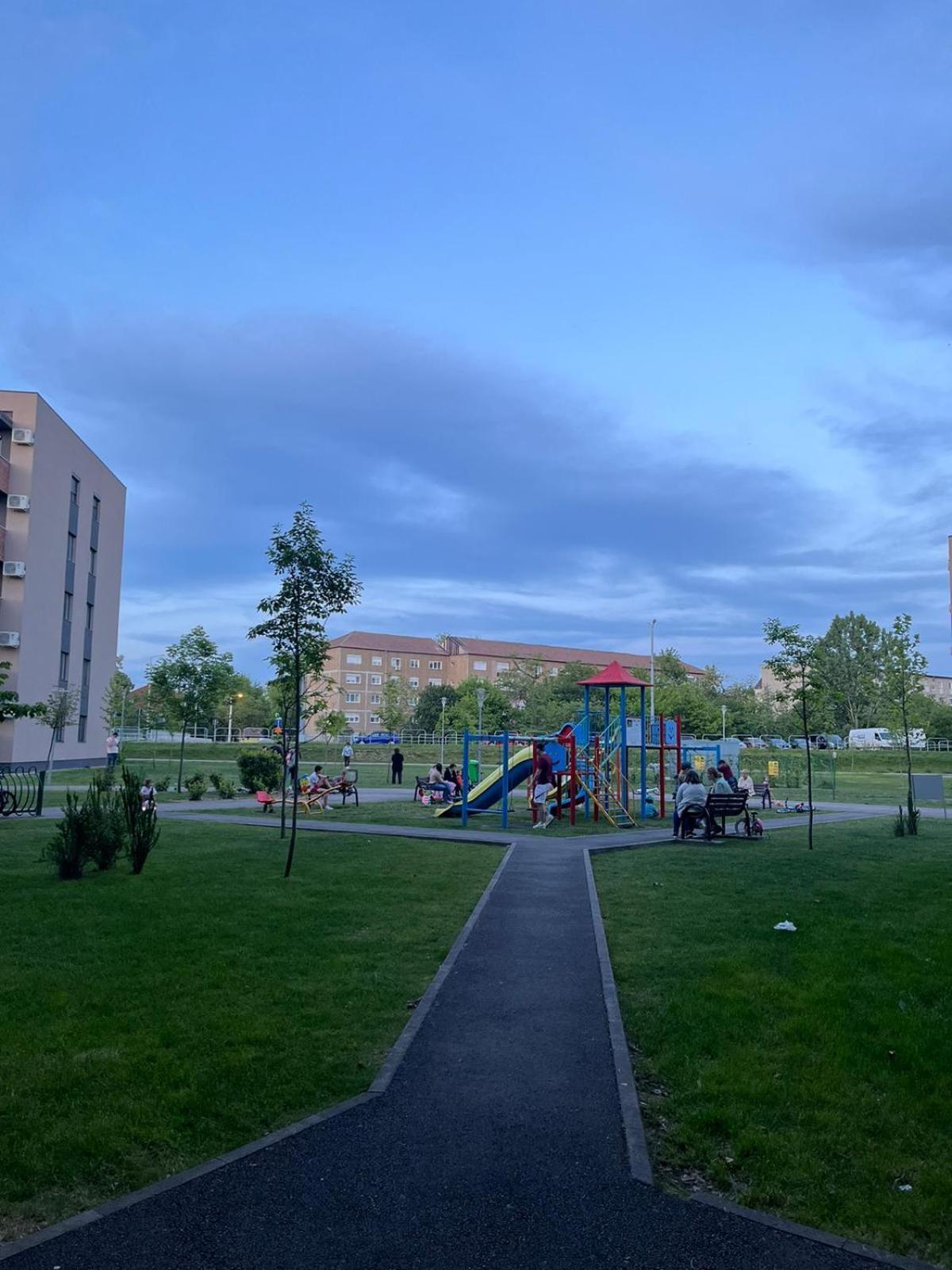 Universitatii Rooms Орадеа Екстериор снимка